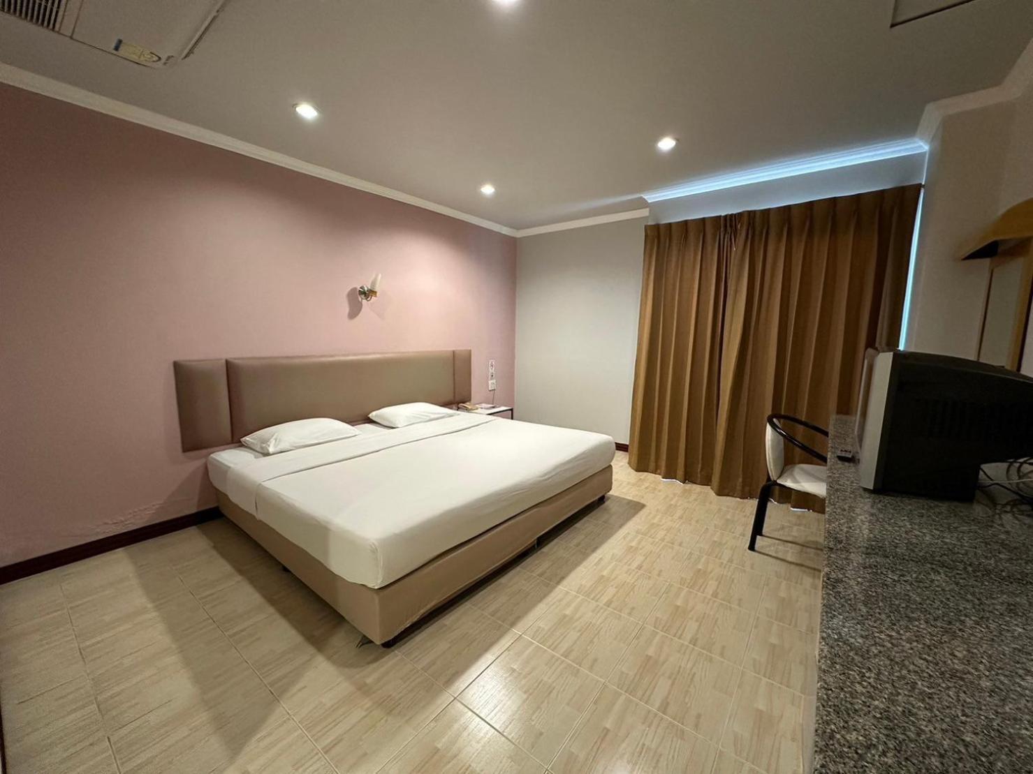 Hotel Rattana View Phitsanulok Exterior foto